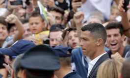 Ronaldo Beri Tip Rp 338 Juta ke Pegawai Hotel