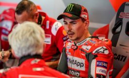 Jorge Lorenzo Disindir Andrea Dovisioso, Fan: Dia Hanya Iri kepadamu!