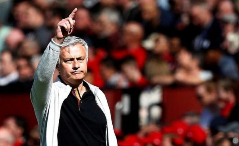 Kekinya Mourinho Jadi Korban PHP Pejabat Teras MU