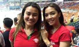2 Suporter Wanita Cantik Ini Tak Kapok Nonton Timnas Indonesia U-23