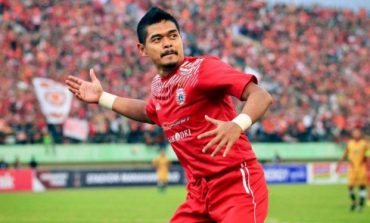 Bambang Pamungkas Unggah Foto Mesra dengan Pemain Persib Bandung