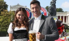 Istri Cantik Ajak Lewandowski Bersenang-senang di Oktoberfest