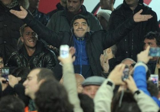 7 Komentar Kontroversial Maradona: Soal Messi, Ronaldo hingga Gay