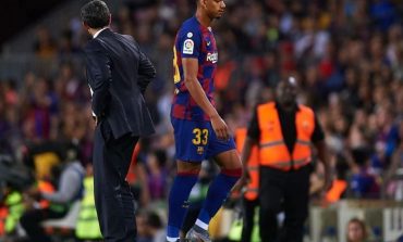 Debut Ronald Araujo di Barcelona: Main 14 Menit, Lalu Dikartu Merah