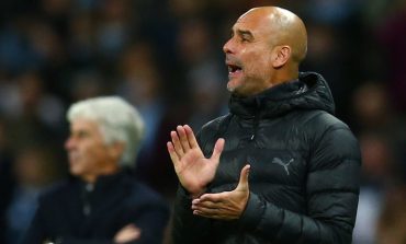 Manchester City Kekurangan Bek, Guardiola Jadi Harap-harap Cemas