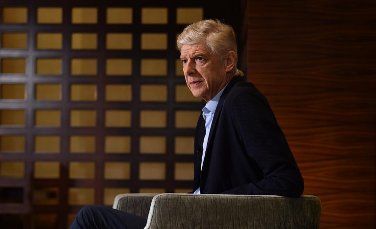 Arsene Wenger Sambangi Hotel Pemain Liverpool, Ada Apa?