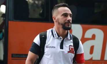 Didepak Madura United, Diego Assis Masih Ingin Bermain di Indonesia