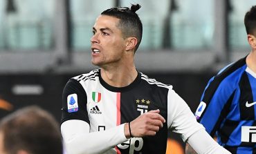 Ronaldo Sewa Villa Mewah untuk Isolasi Mandiri