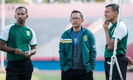 Aji Santoso Terus Kontrol Latihan Mandiri Skuat Persebaya