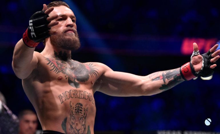 Dipuji Mike Tyson, Conor McGregor Yakin Bisa Kalahkan Floyd Mayweather Jr