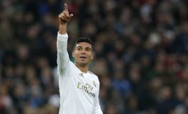 Casemiro vs Camavinga: Masa Kini vs Masa Depan Lini Tengah Real Madrid