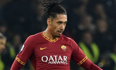 Chris Smalling Menyesal Tak Bisa Bela AS Roma di Liga Europa
