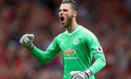 Bertahan di MU, Dean Henderson Ingin Curi Ilmu dari De Gea