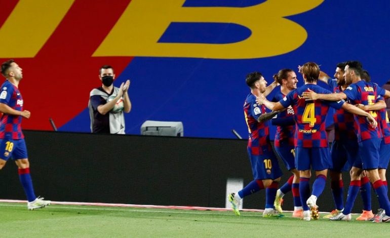 Barcelona Menderita Karena Pertahankan Pemain yang Sudah Kedaluwarsa, Sepakat?