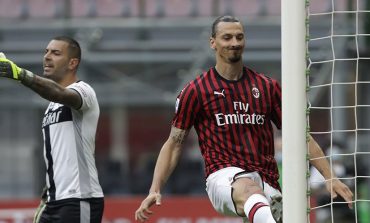 Nego Kontrak Macet, Ibrahimovic Absen dari Latihan Pra-Musim Milan