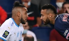 Makin Panas, Payet Ganti Wajah Anjing dengan Foto Neymar