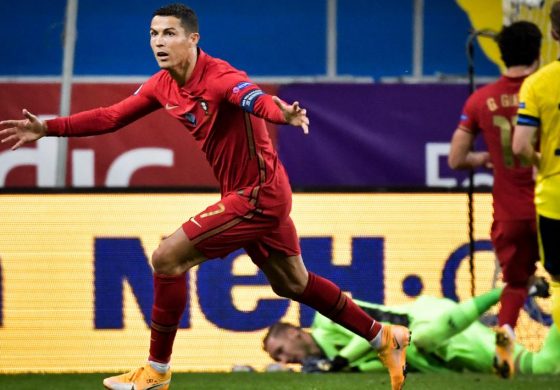 Swedia vs Portugal, Santos Akui Kartu Merah Pengaruhi Kemenangan Timnya