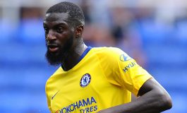 Tiemoue Bakayoko Selangkah Lagi Gabung PSG