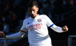 Ini Alasan Houssem Aouar Tolak Tawaran Arsenal