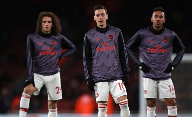 Arsenal Coret Mesut Ozil dari Skuad Liga Europa