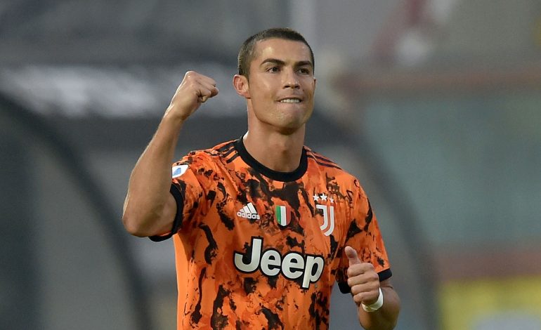 Cristiano Ronaldo Comeback, Juventus Bantai Spezia