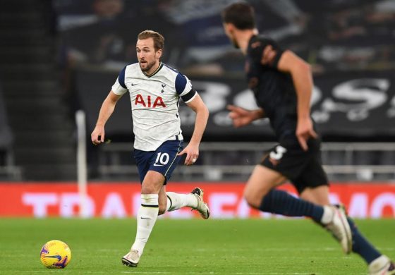 Gary Neville: Harry Kane Mirip Zidane dalam Hal Ini