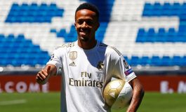 Jelang Real Madrid vs Inter Milan, Eder Militao Positif Covid-19