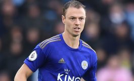 MU Tertarik Bawa Pulang Jonny Evans?