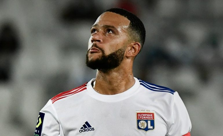 Memphis Depay Tak Janji Bertahan di Lyon Sampai Kontrak Habis