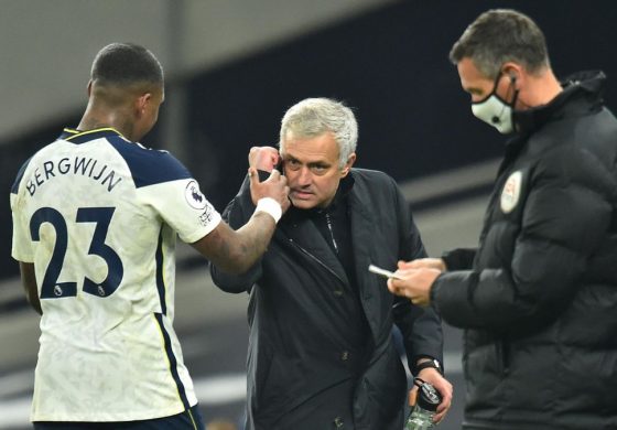 Puasnya Mourinho Melihat Tottenham Pecundangi Arsenal