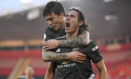 Edinson Cavani Akhirnya Berbicara Terkait Unggahan Kontroversial di Media Sosial
