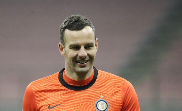 Handanovic Sudah Tua, Inter Disarankan Pantau Kiper-kiper Ini