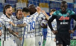 Hasil Pertandingan Napoli vs Inter Milan: Skor 1-1