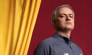 Konferensi Pers Pertama di AS Roma, Jose Mourinho Langsung Sindir MU dan Tottenham