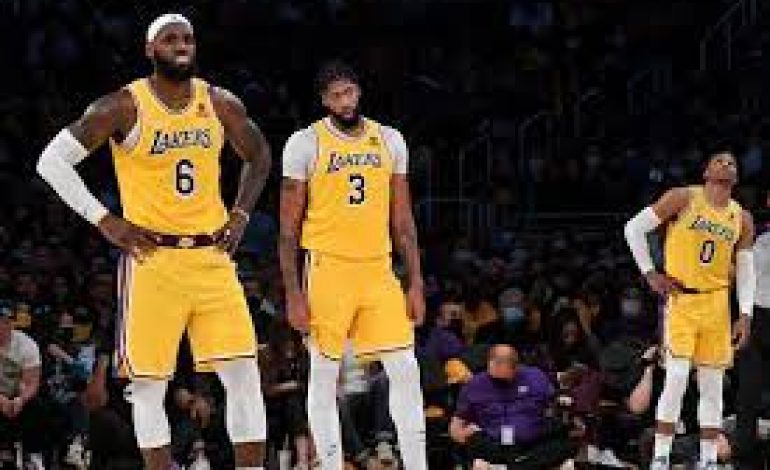 NBA Sudah Dimulai, Lakers Dipermalukan Warriors