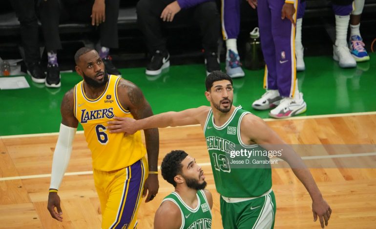 Lebron James Yang Kembali Bermain Tak Mampu Membantu Lakers Saat Bertemu Celtics