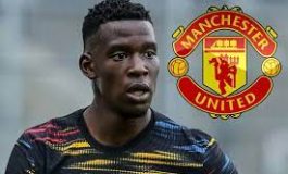 Manchester United Incar Pemain RB Leipzig