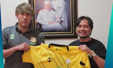 Pantang menyerah, Barito Putera Akhirnya Kontrak dengan Striker Brazil dan Gelandang Jepang